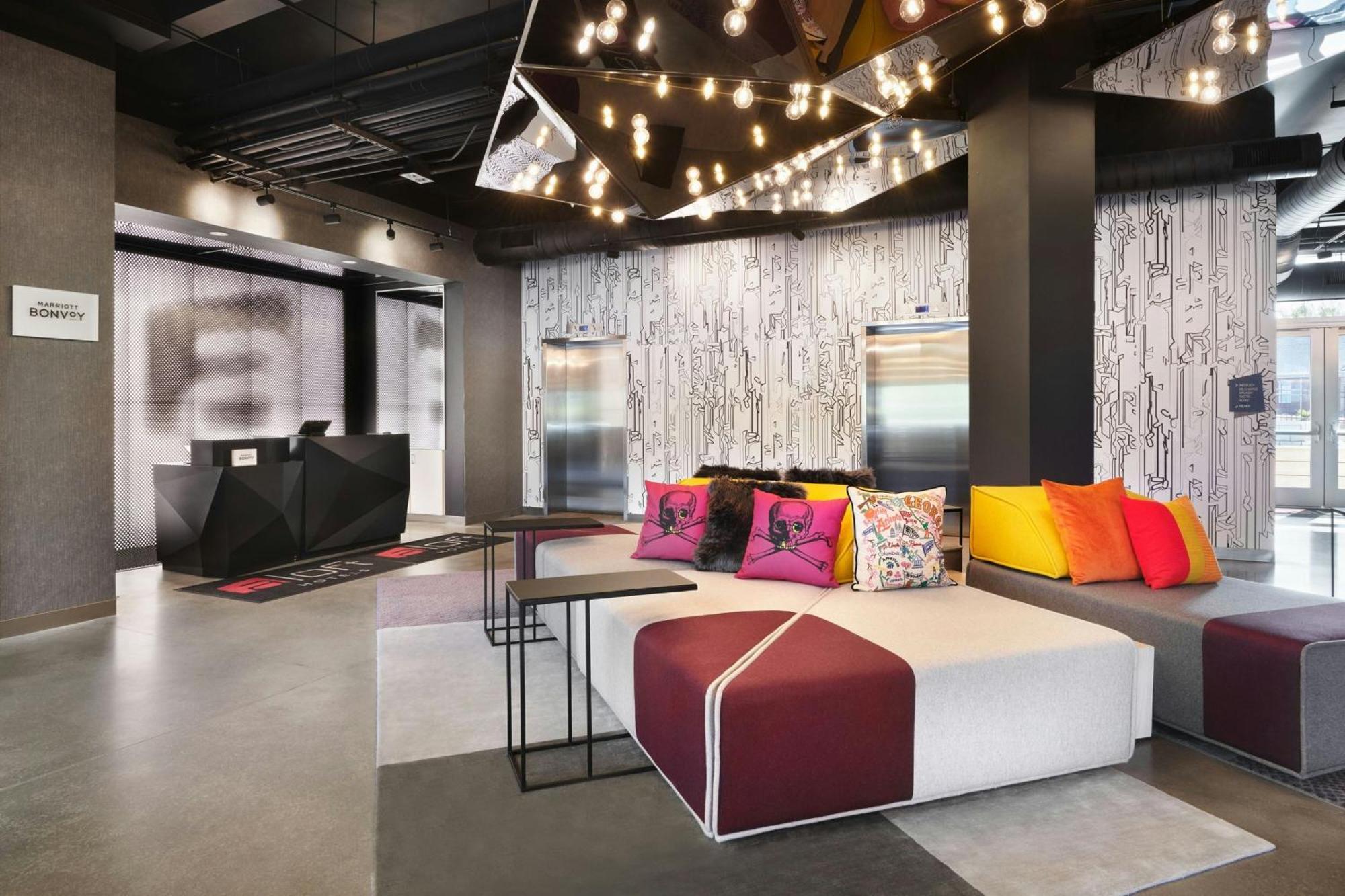桑迪斯普林斯 Aloft Atlanta Perimeter Center酒店 外观 照片